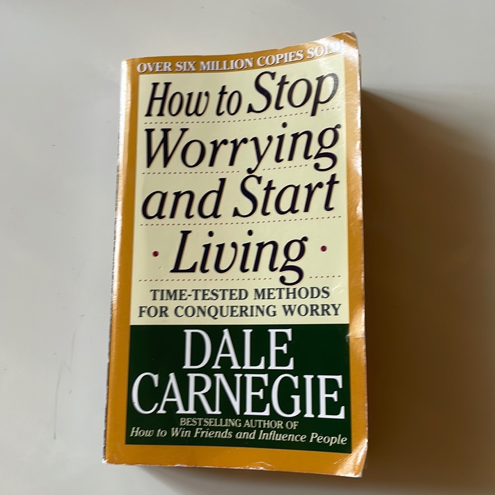 How to stop worrying and start living by Dale Carnegie book, trade paperback